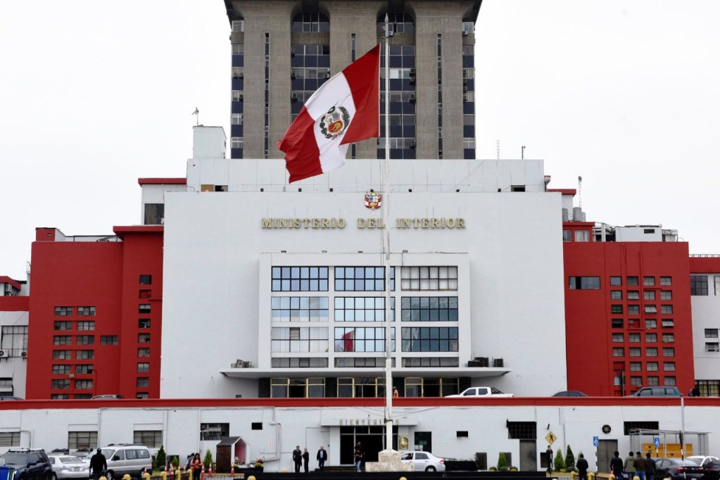Bronca en el Ministerio del Interior por cambios