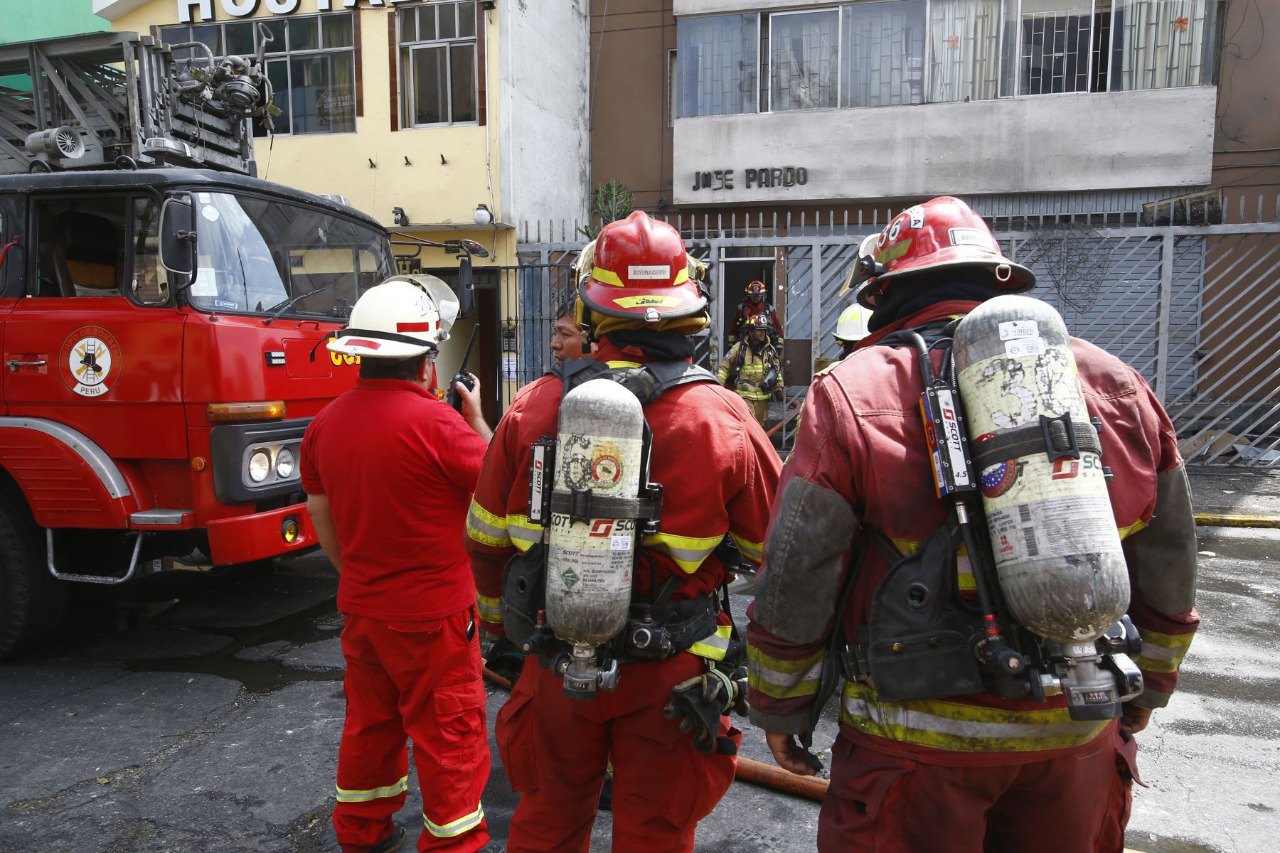 SIS financió más de 3,700 atenciones de bomberos