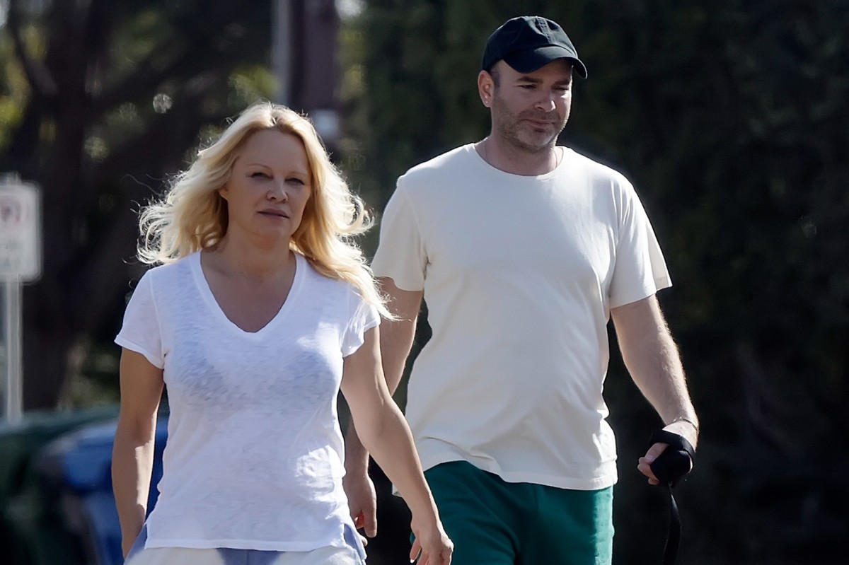 Pamela Anderson se vuelve a divorciar