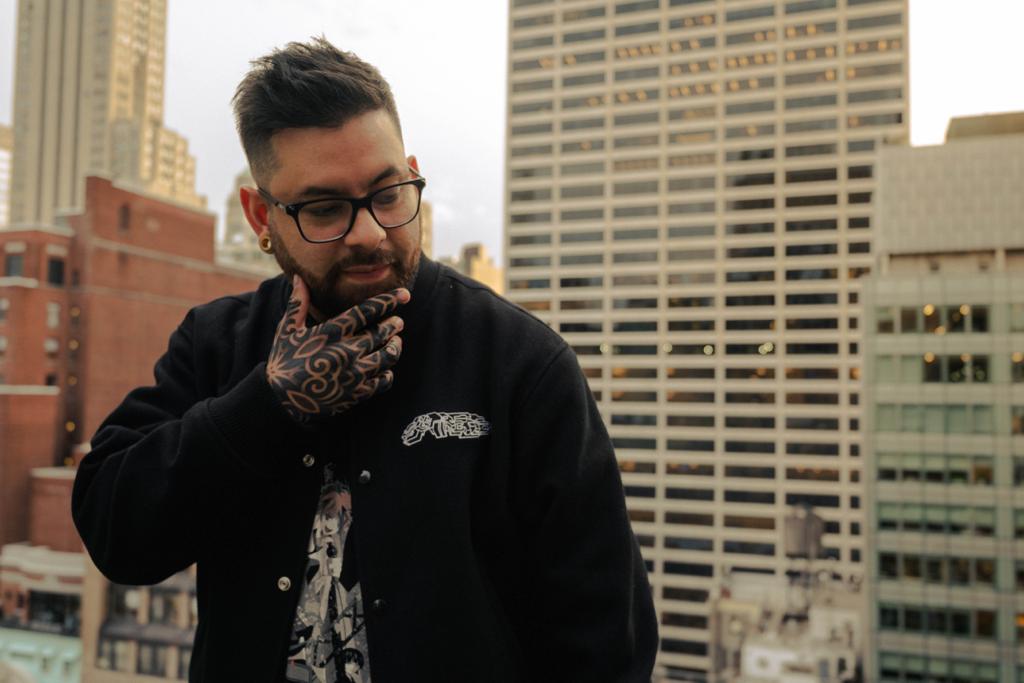 Tatuador peruano triunfa en New York con nuevo estudio
