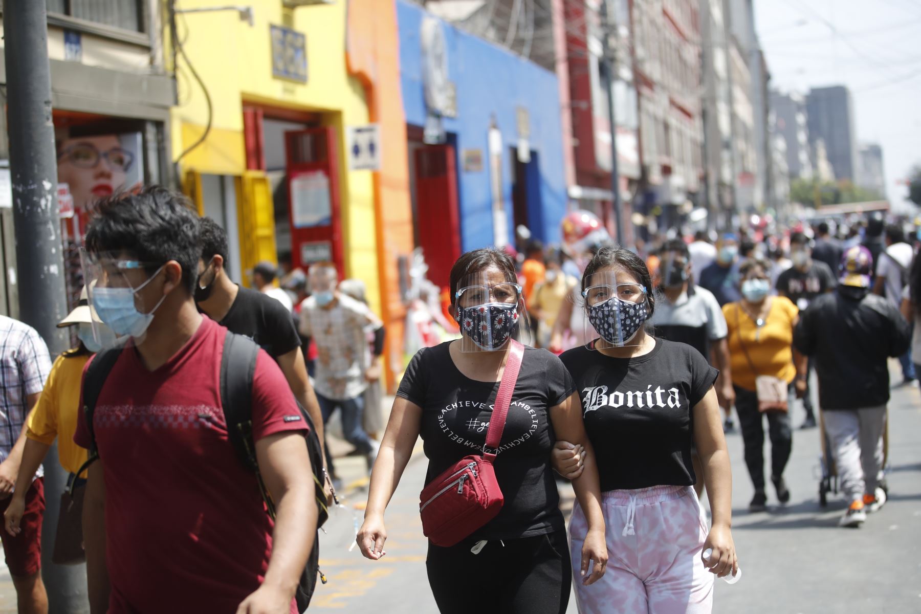 Distritos de Lima, registran picos de contagios