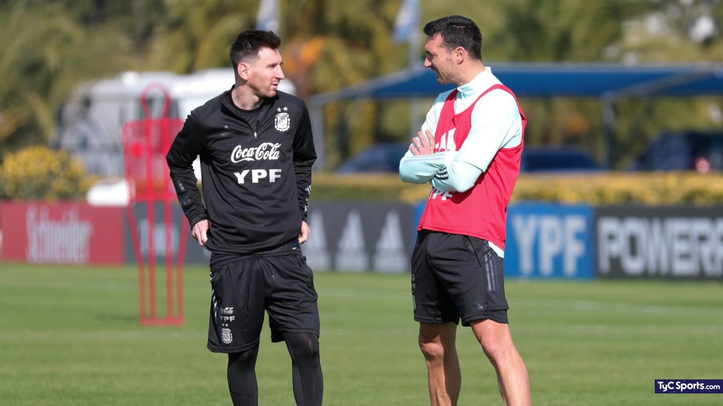 La duda de Lionel Scaloni: ¿quién juega por Messi?