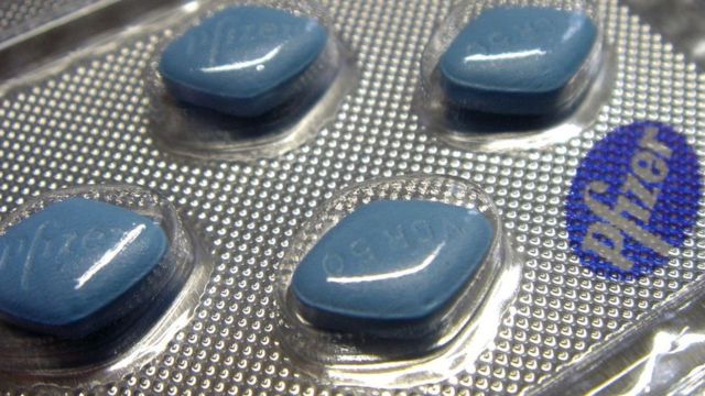 España se agrega a la lista de países que compran la píldora de Pfizer