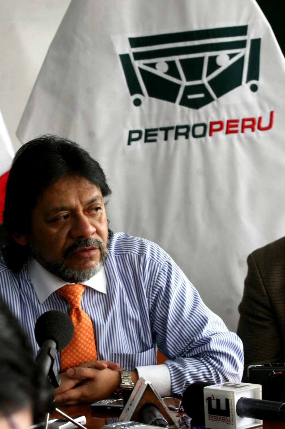 Petroperú no tiene manejo prolijo en sus procesos de adquisición de combustible
