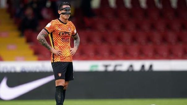 Lapadula inicia entrenamiento con Benevento