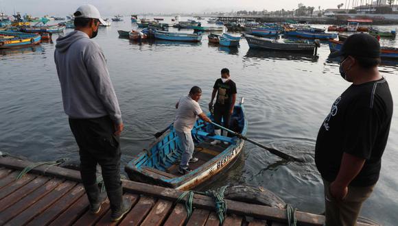 Pescadores tras derrame de Repsol: “Estamos haciendo ollas comunes”
