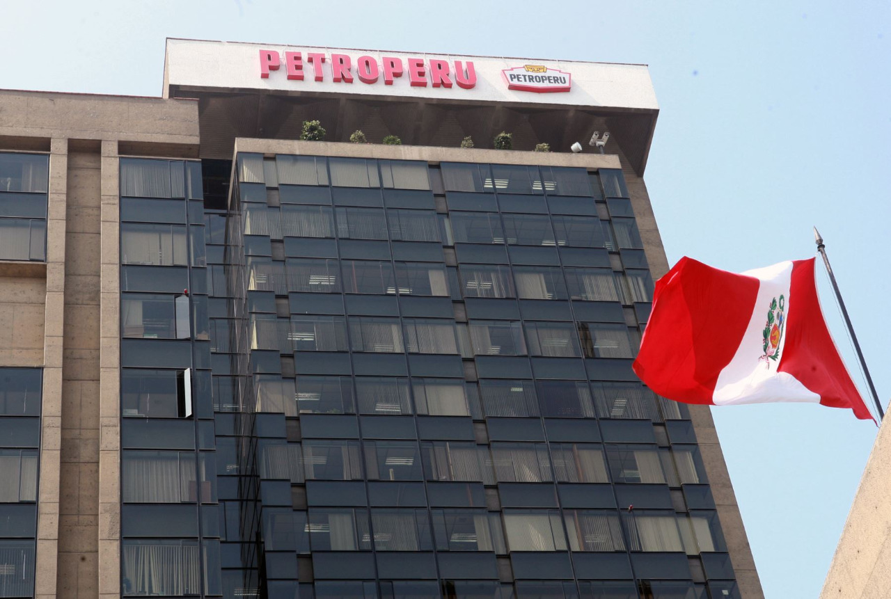 Petroperú denuncia a exfuncionarios por irregularidades en cartas fianzas