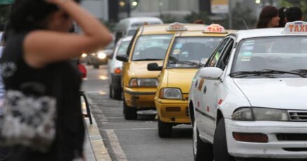 Miraflores: Falso taxista dopó y asaltó a pasajero