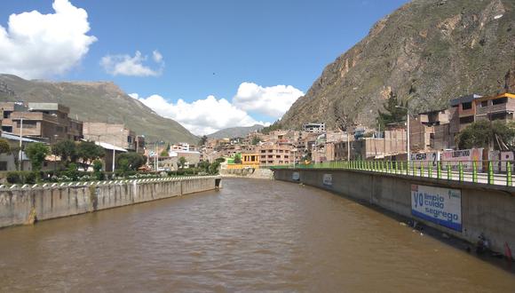 Huancavelica: Dos adolescentes continúan desaparecidos por caída en el río