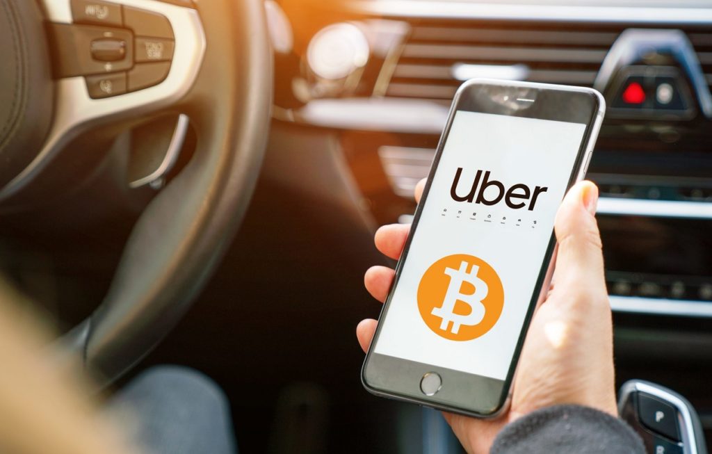 Uber permitiría usar criptomonedas para pagar viajes