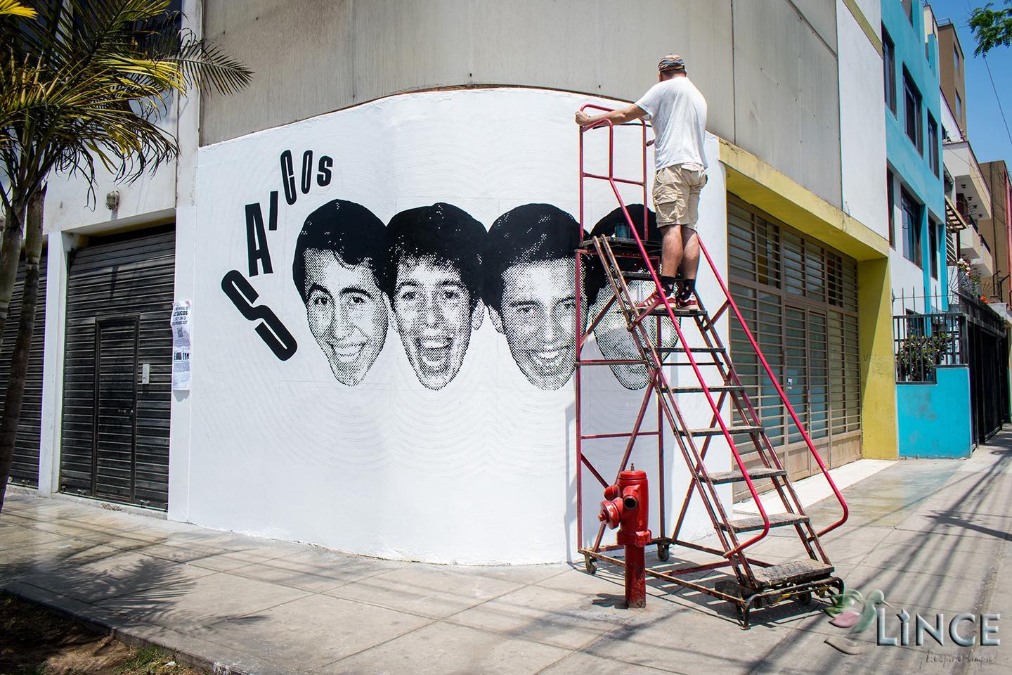 Homenaje a “Los Saicos” en el primer mural cultural de Lince