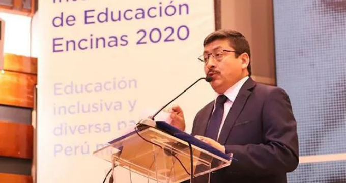 Presidente de la Derrama Magisterial, Luis Espinoza, indicó las labores que viene realizando este organismo para mejorar la educación. 