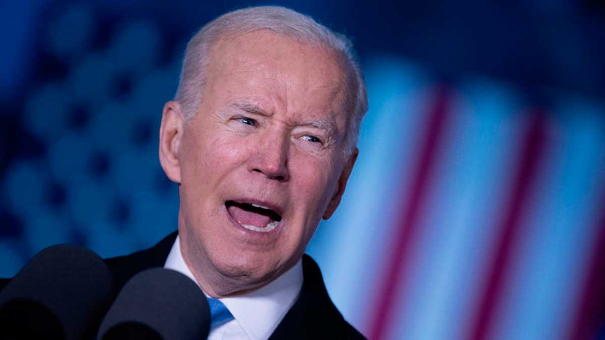 Joe Biden llama ‘carnicero’ a Putin: "No puede permanecer en el poder"