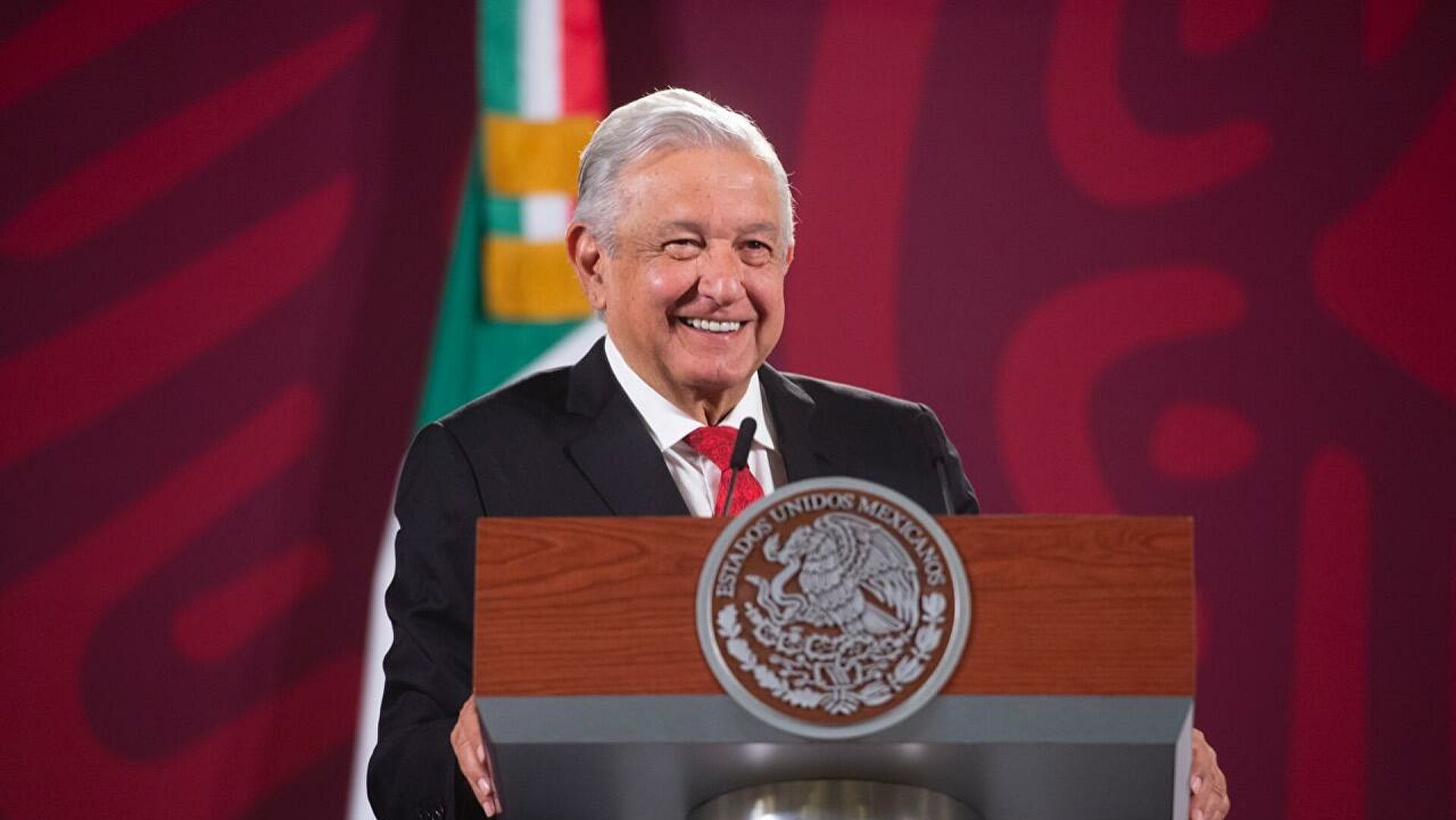 López Obrador movilizó a la Marina para blindar el Palacio Nacional