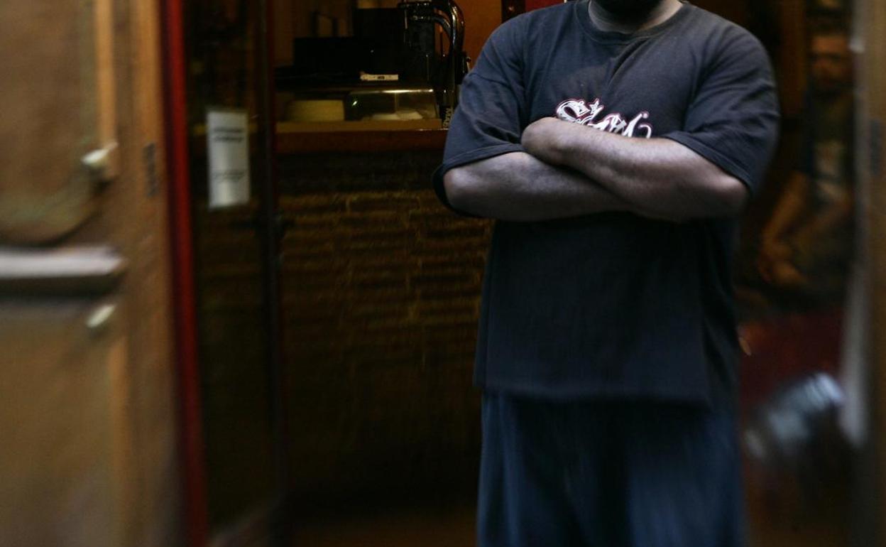 España: Detienen a un portero de discoteca por matar a cliente