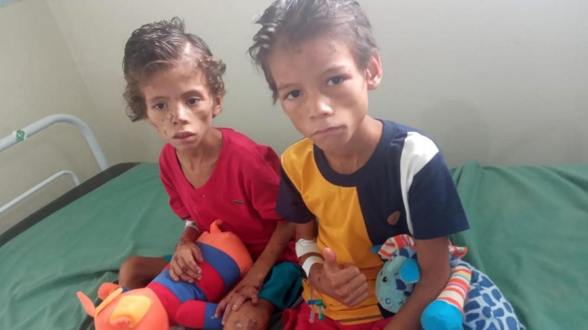 Rescatan a dos hermanos indígenas perdidos por 27 días