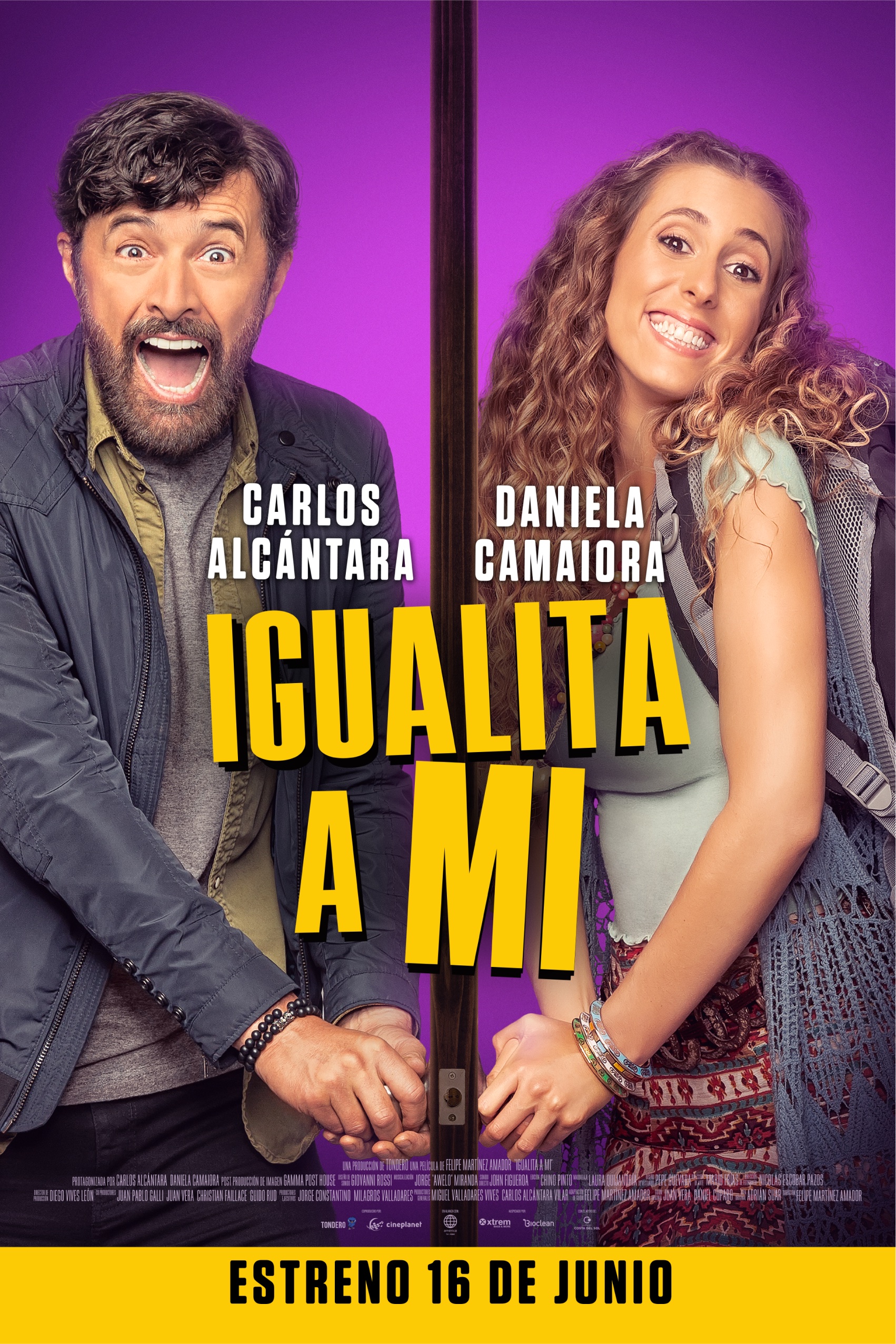 Presentan el tráiler de la película ‘Igualita a mi’ con Carlos Alcántara y Daniela Camaiora