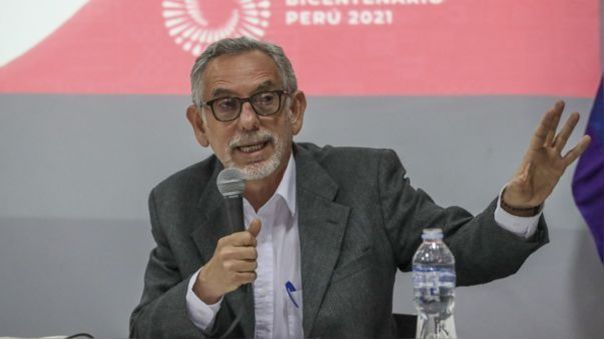 Pedro Francke propone otorgar nuevo bono