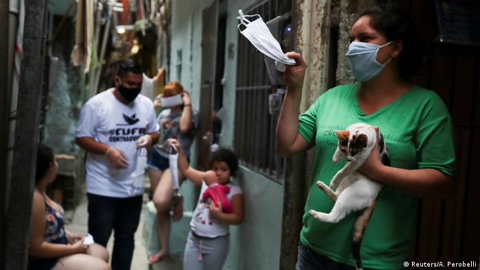 Tras 660 mil muertos, Brasil decreta fin de la emergencia covid
