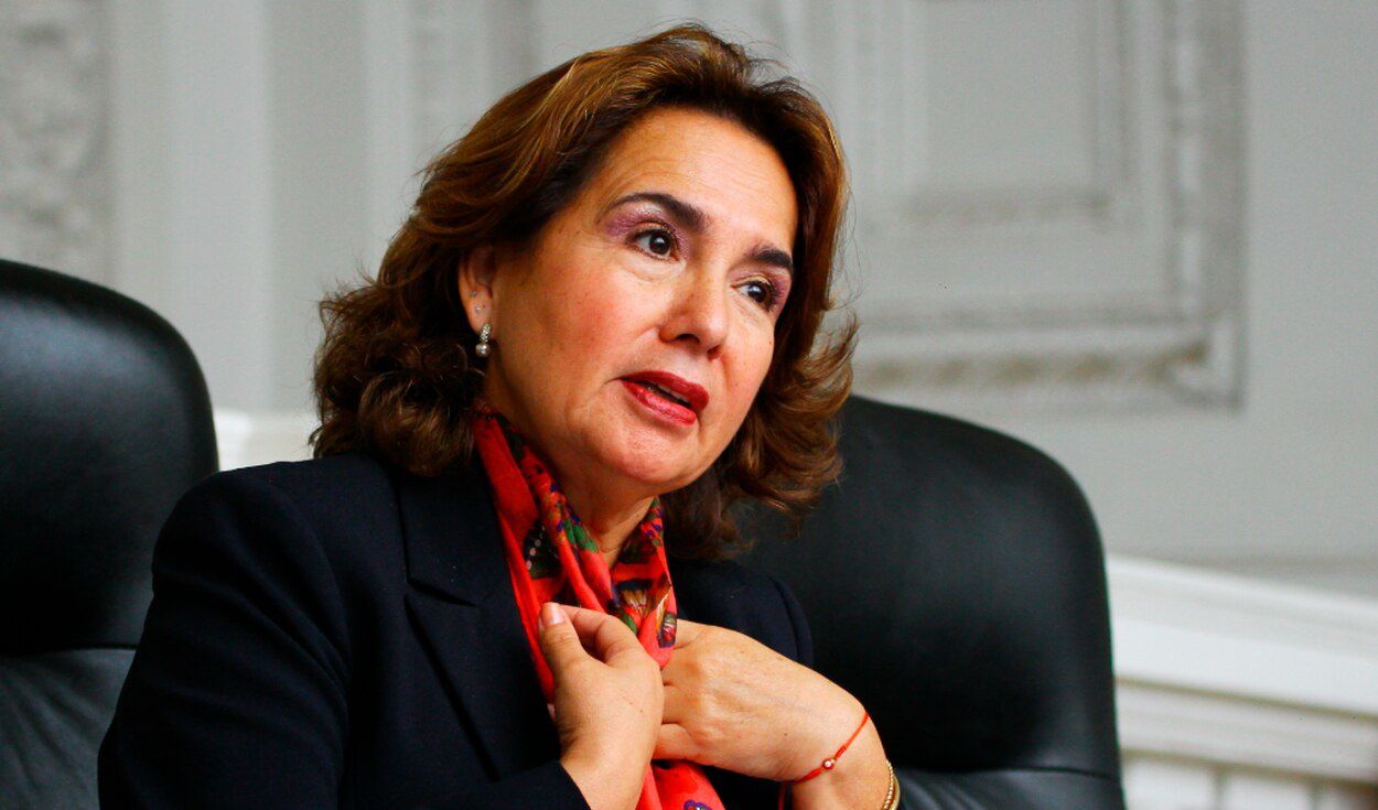 Elvira Barrios preocupada por la situación del Nación