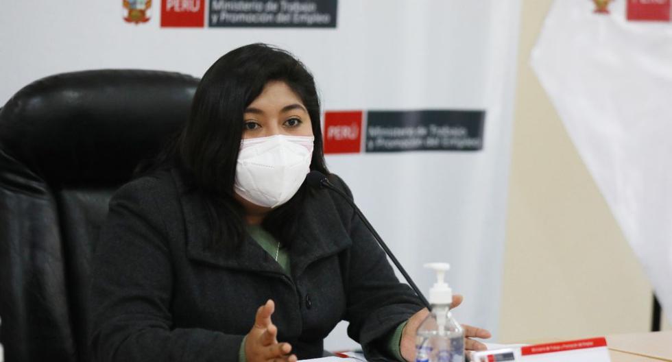 Betssy Chávez sobre la AFP : “ No gastemos el dinero en banalidades”