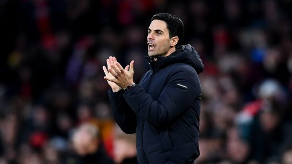 Mikel Arteta renovó con Arsenal