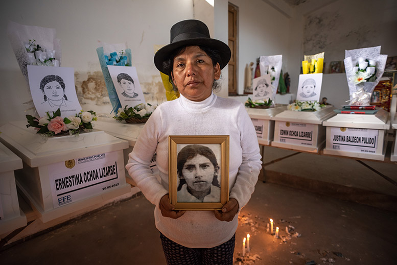 Deudos de la matanza de Accomarca pudieron enterrar restos de las víctimas