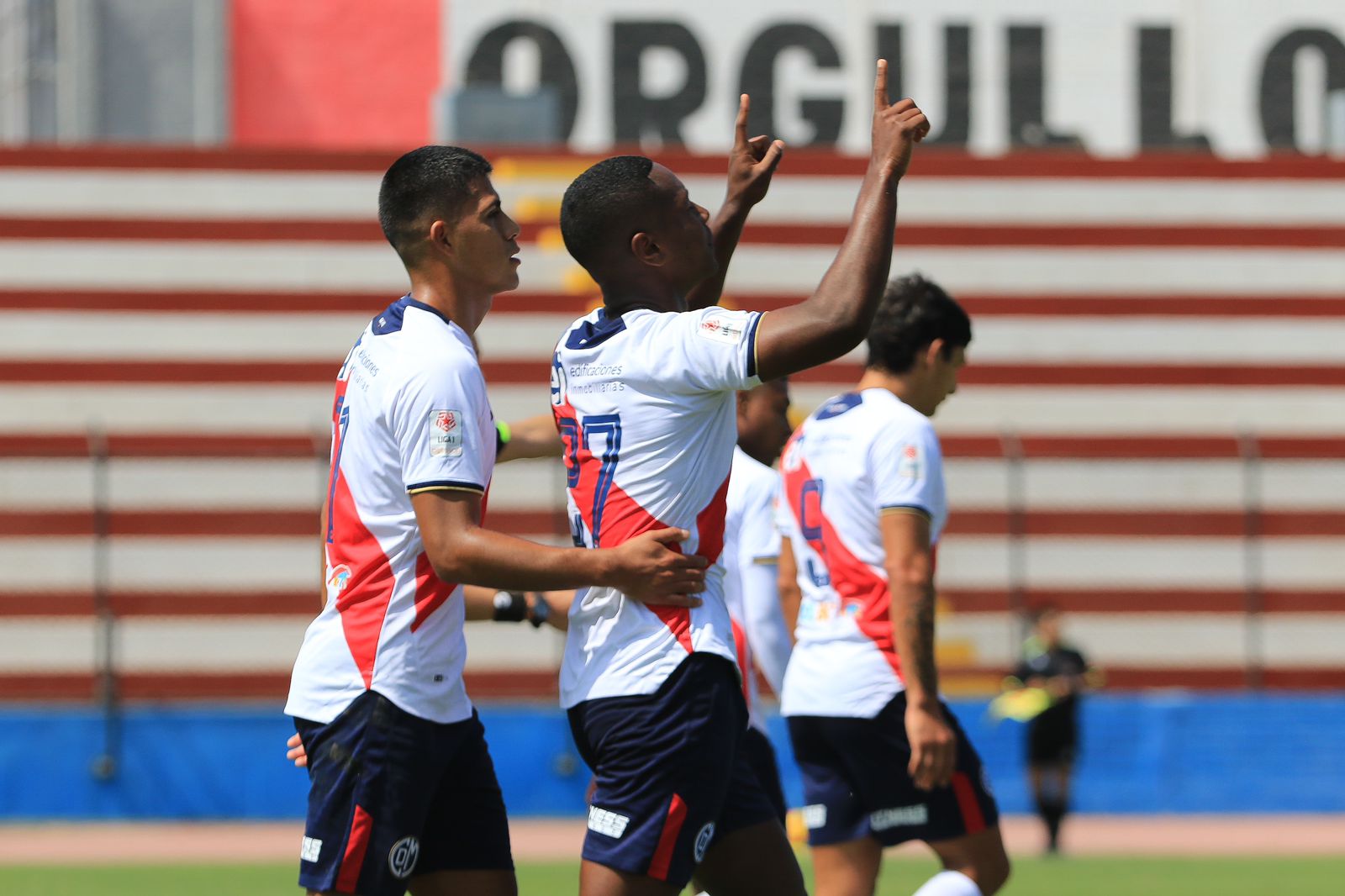 Deportivo Municipal derrotó 2-0 a Cantolao y volvió a la senda del triunfo
