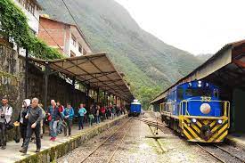 Suspenden servicio de tren en Machu Picchu