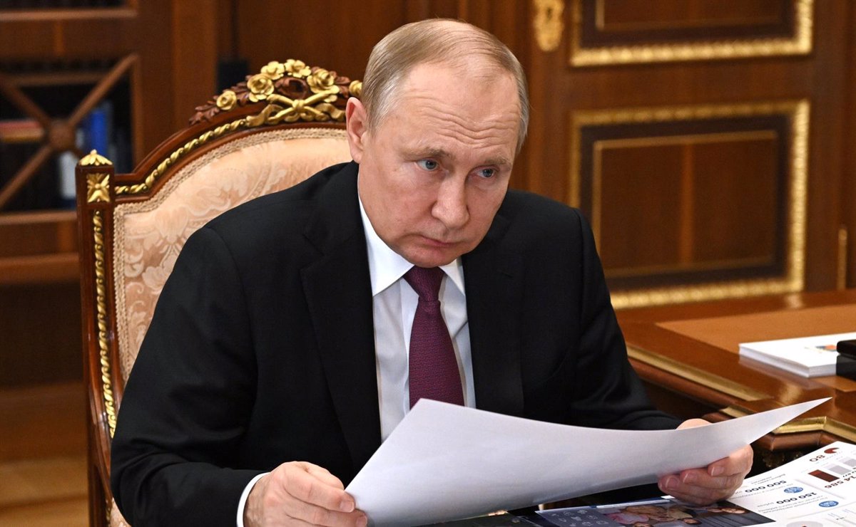 Reino Unido sanciona económicamente a Vladimir Putin y su exesposa