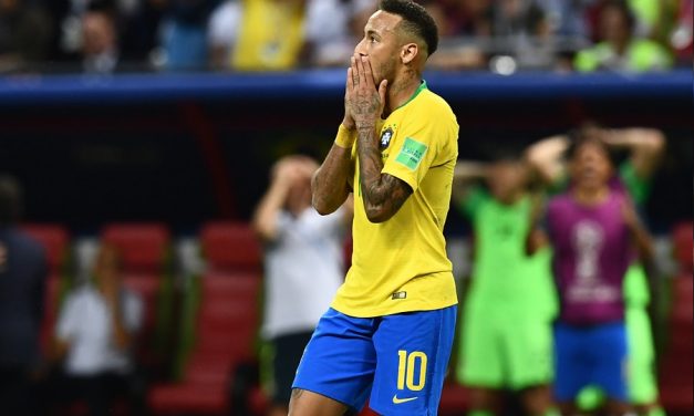 Avión privado de Neymar aterrizó de forma obligada por un desperfecto técnico