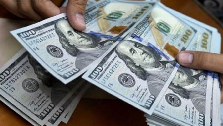 Dólar aumentaría su precio tras retiro de AFP