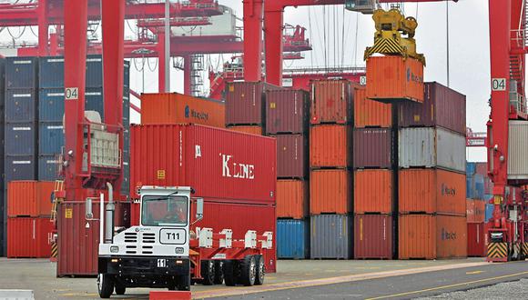 Exportaciones peruanas cayeron un 7.9% en abril