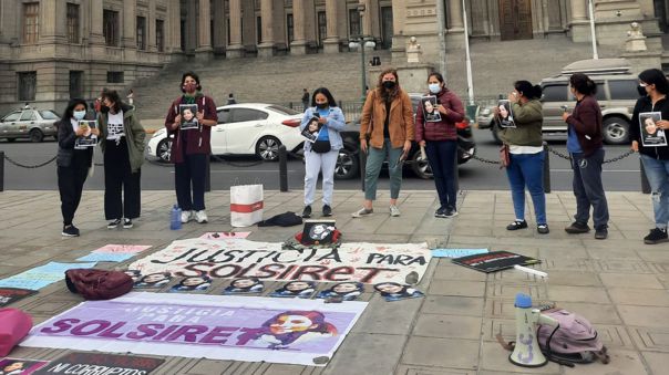 Plantón exigió justicia para de Solsiret Rodríguez