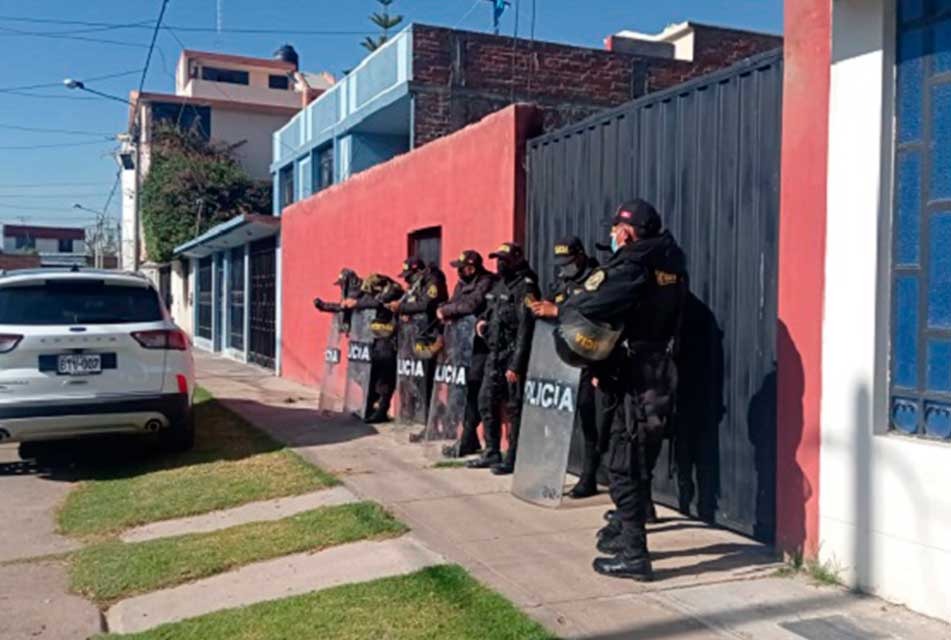 Fiscalía allanó inmuebles de Cerrón en Huancayo y Lima