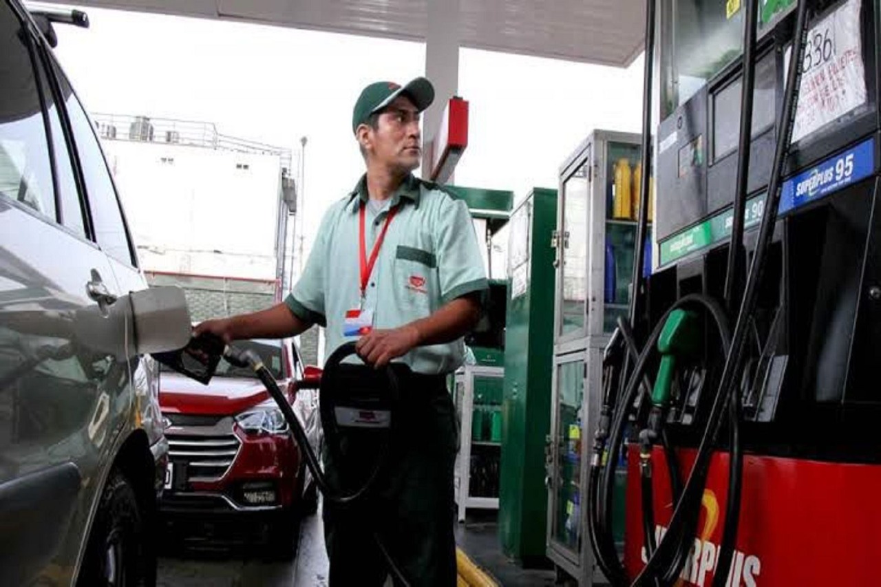 “Perú tiene la gasolina más cara de Latinoamérica”, señala Bloomberg
