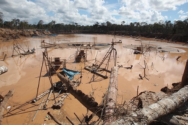 Duro golpe a la minería ilegal en zona amortiguamiento de reserva Amarakaeri
