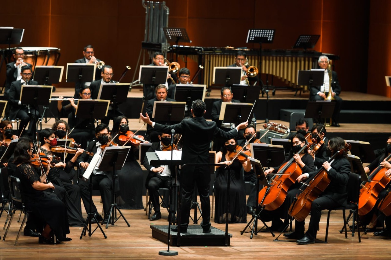 Perú y Colombia celebraron 200 años del establecimiento de relaciones con concierto sinfónico
