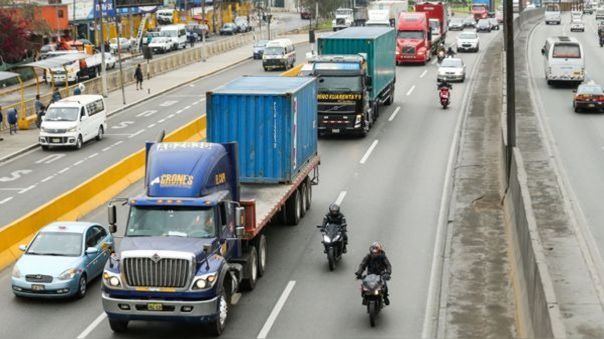 Transportistas levantan paro tras alcanzar un acuerdo con el MTC
