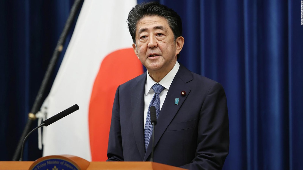 Matan de varios tiros al exprimer ministro de Japon, Shinzo Abe