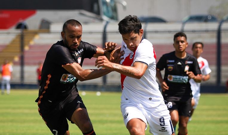 Ayacucho FC enfrenta a Deportivo Municipal en el inicio del Clausura
