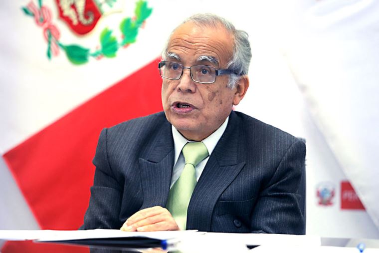 Premier Torres ataca a Fiscal de la Nación