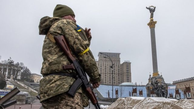 Unión Europea ordenaría entrenamiento para soldados ucranianos