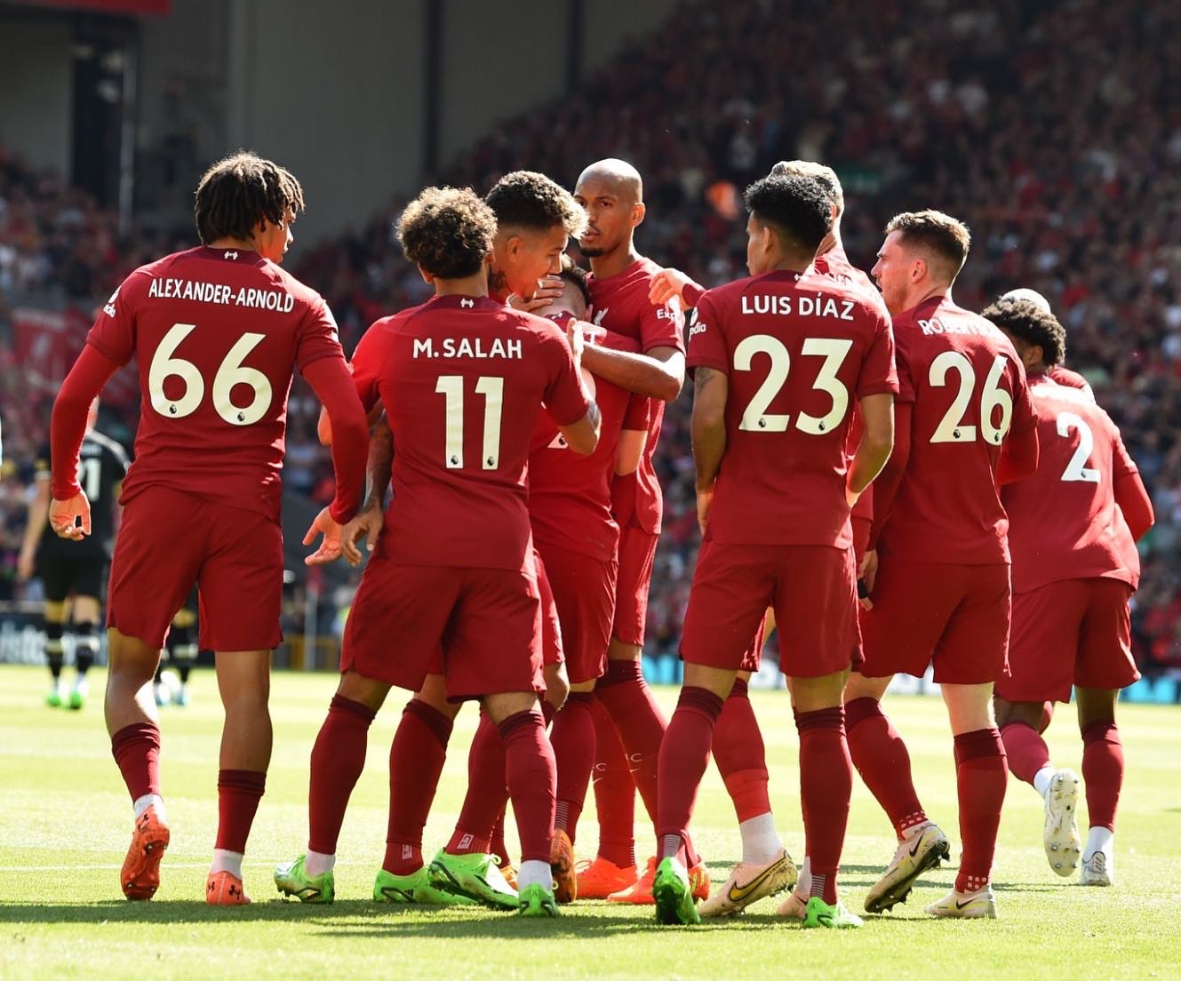 ¡Catarata de goles! Liverpool alcanzó su primer triunfo en la Premier League