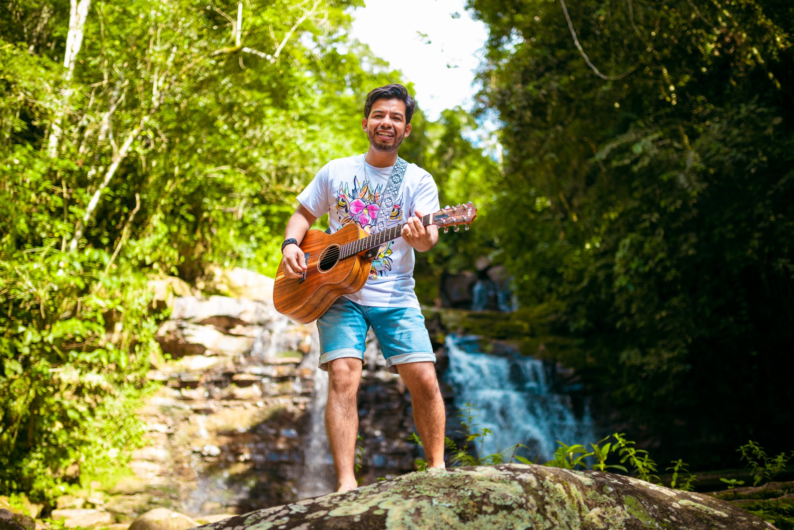Rodo, el cantante que se inspiró en la capital de la región San Martín para componer una canción