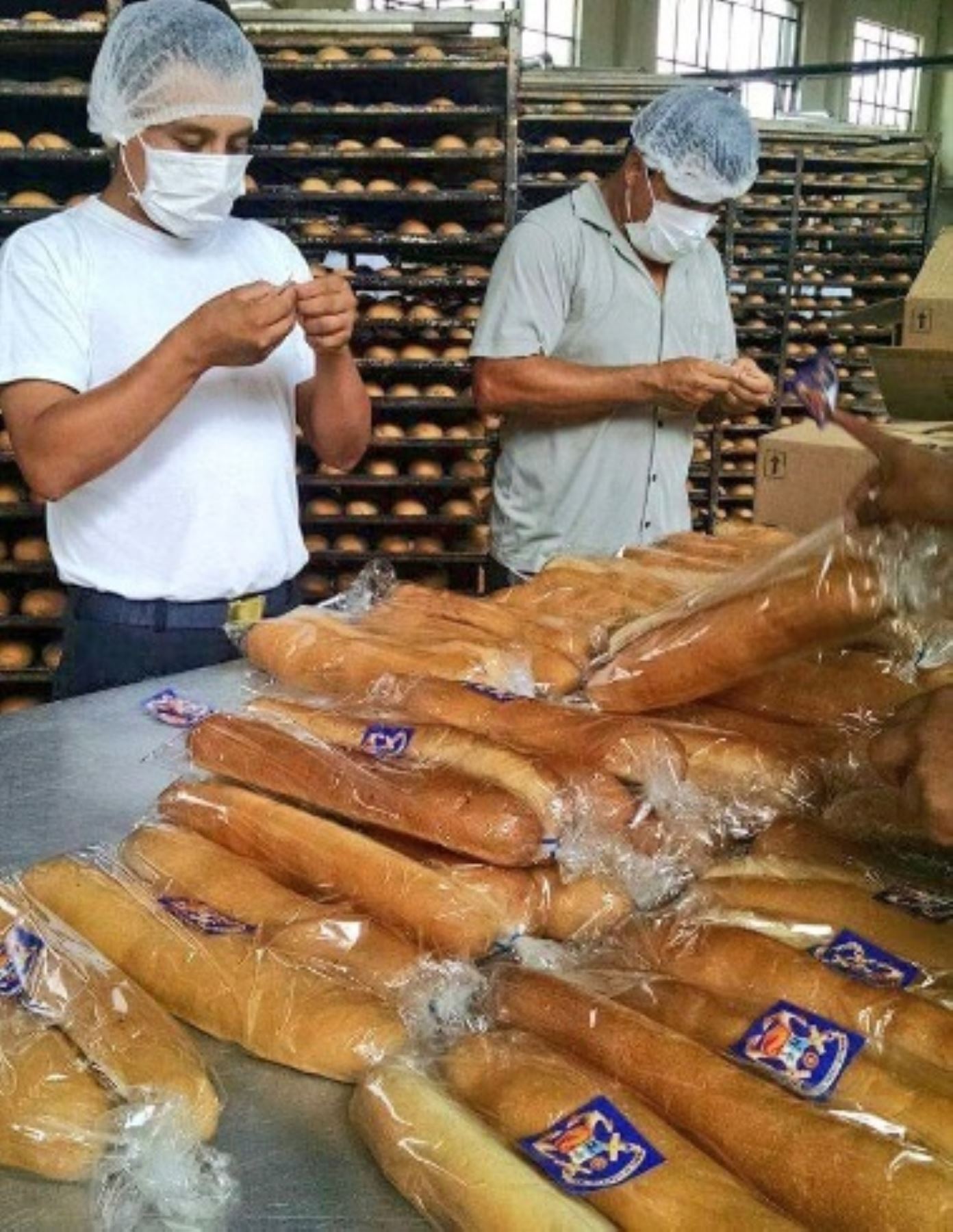 Costo del pan se mantiene alto pese a baja del precio del trigo