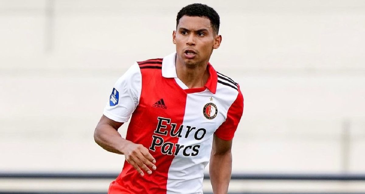 Marcos López está satisfecho con su debut oficial con Feyenoord