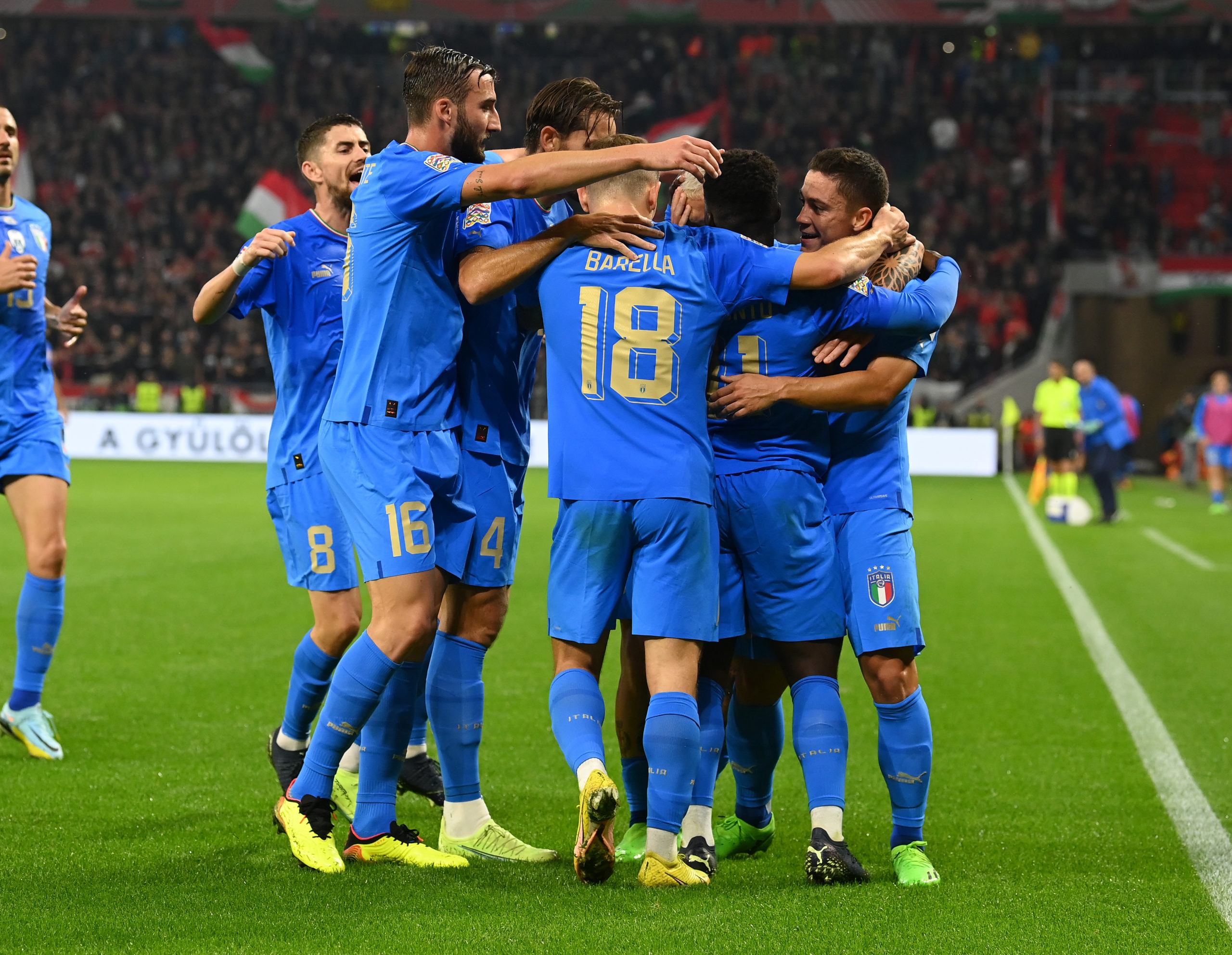 Italia superó a Hungría en la UEFA Nations League