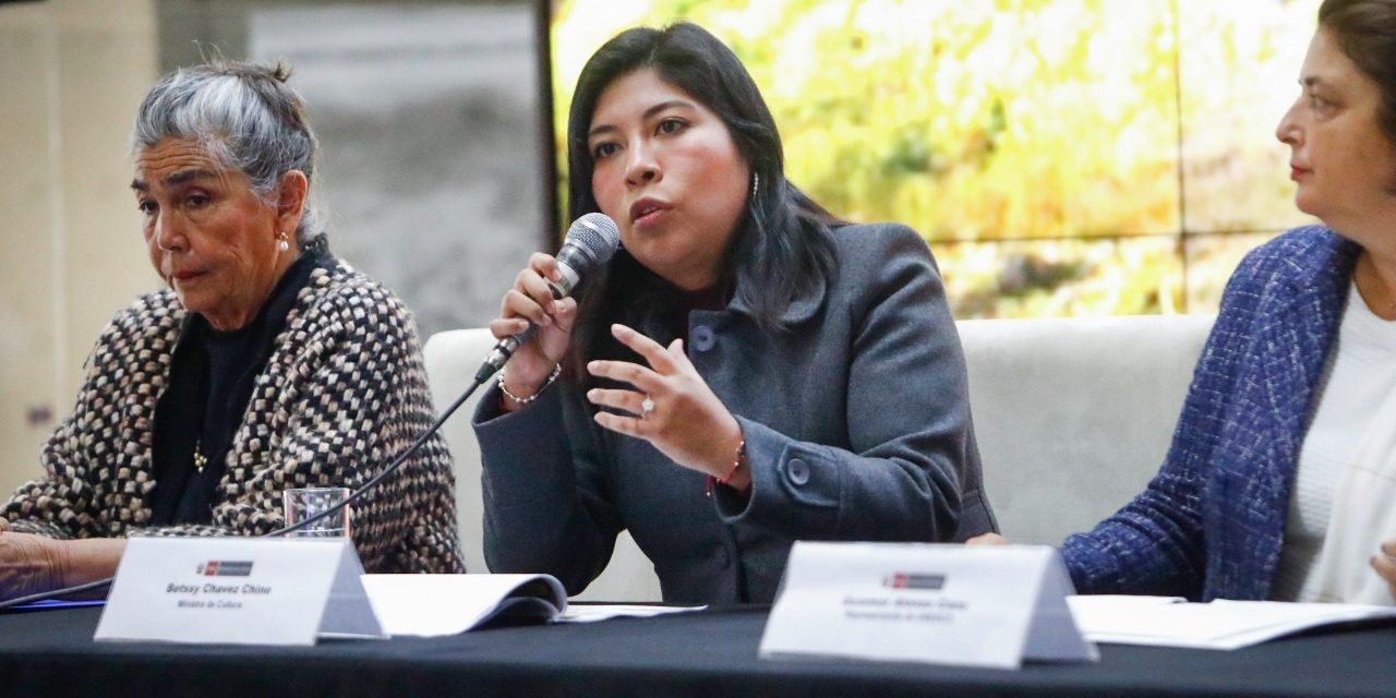 Ministra de Cultura Betssy Chávez