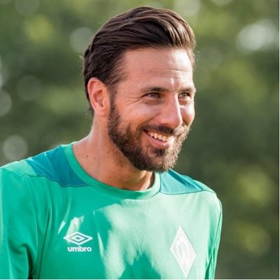 Pizarro tuvo brillante despedida en Alemania